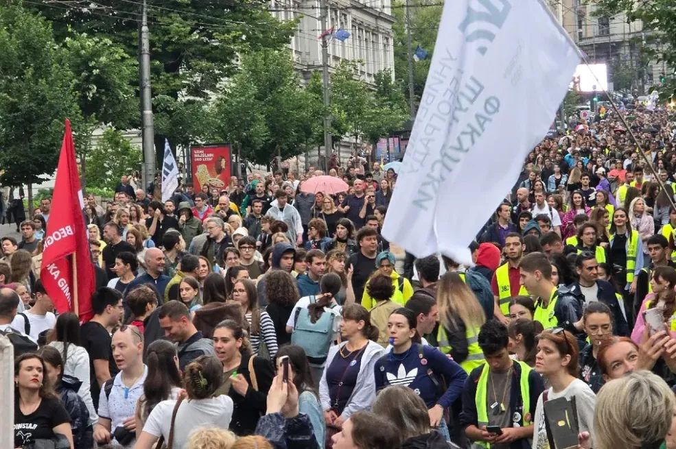 "Skoro 90% mladih podržava studentske proteste: Da li će to promijeniti Srbiju?"