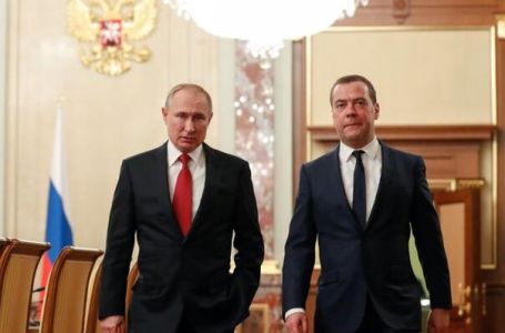"Putinovi ljudi se smiju Americi: Medvedev nudi mir između Muska i Trumpa – za dionice!"