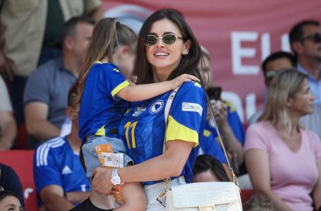 Amra Džeko snimljena na tribinama u Zenici: U 1 DETALJ SVI GLEDALI