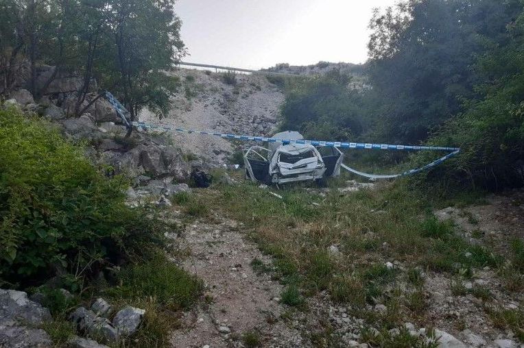 Majka i beba iz Srbije poginule u stravičnoj nesreći kod Nikšića, ocu se bore za život