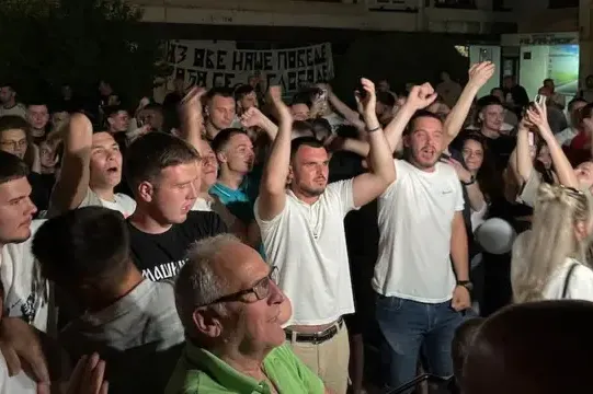 "Dobrodošli u prvu slobodnu varoš: Glas studenata iz Kosjerića odjekuje širom Srbije"