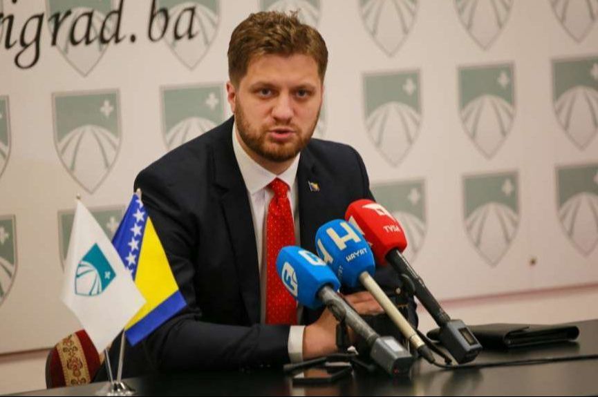 Inspektorat RS-a poništio diplomu Irfana Čengića; on poručuje: Propusti nisu moji, prihvatam...