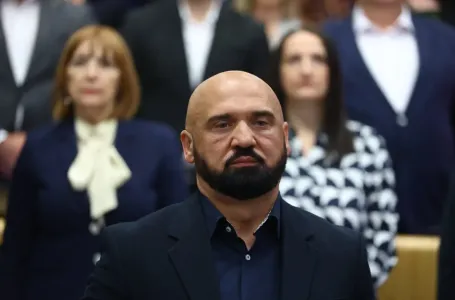 Kolegij Doma naroda FBiH poručio ministru Isaku da se posveti bezbjednosti u Parlamentu