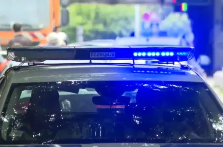 MUP: Prijave protiv četiri osobe zbog upada u zgradu opštine Voždovac