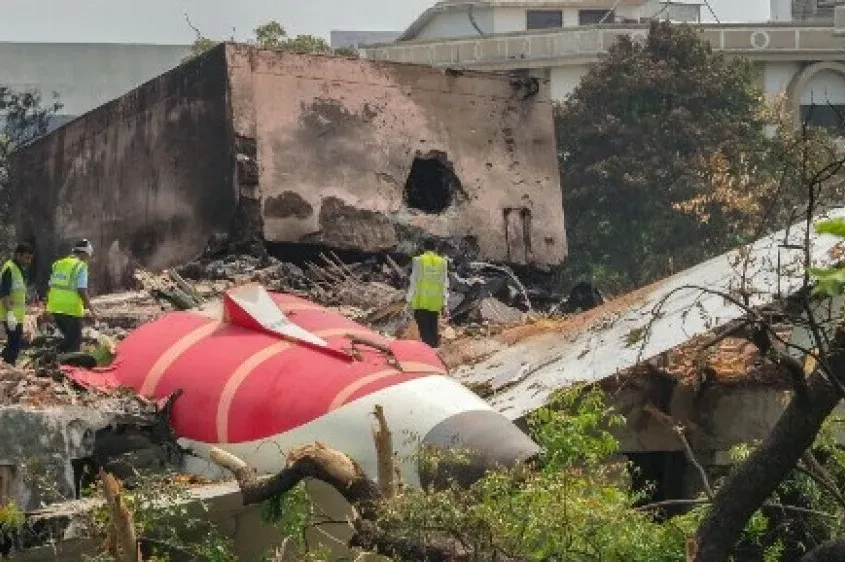 Najgora avionska nesreća u posljednjih 10 godina: Crna kutija daje PRVE ODGOVORE