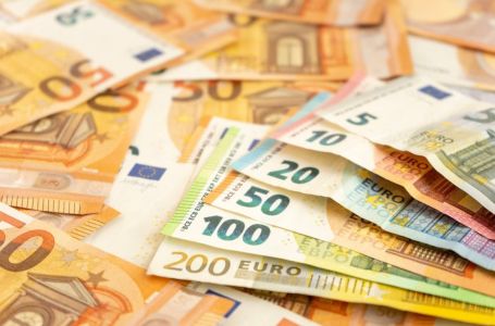 Novac stiže za 4 horoskopska znaka: Evo ko će dobiti pare do 21. juna