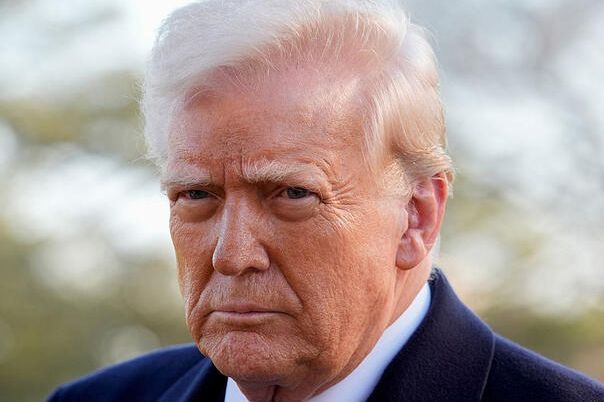 Tramp postavio ultimatum Iranu: EVO ŠTA JE PORUČIO