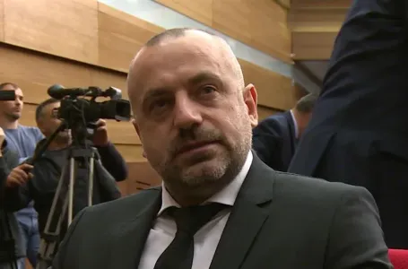 "Kosovsko tužilaštvo ne popušta: Milan Radoičić na crvenoj potjernici!"