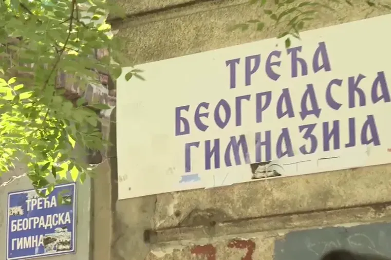 Roditelji Treće beogradske traže smenu članova Školskog odbora, uprava blokirala sednicu