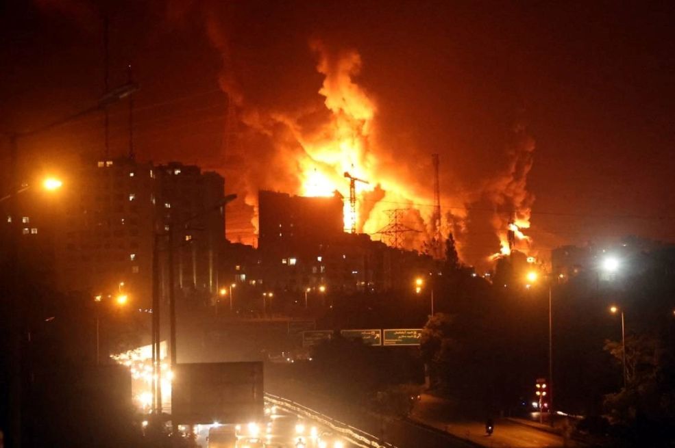 Izrael sedmu noć zaredom napada Iran