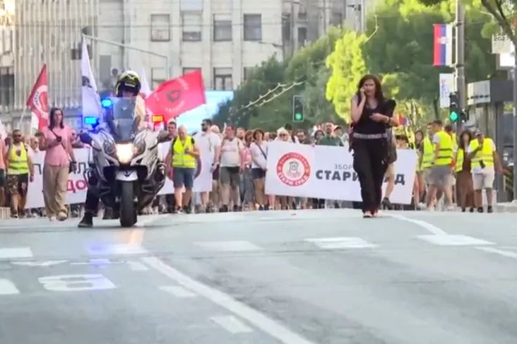 Novi protest u Beogradu, policija čuva Pionirski park