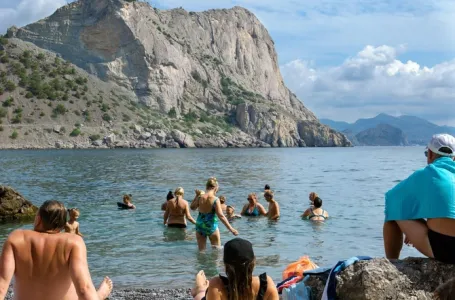 Naučnici ispitali koliku štetu nanosite kupačima ako mokrite u moru: Rezultati su šokantni