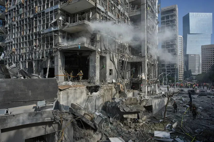 BUKTI NA BLISKOM ISTOKU: Novi napad Izraela upravo u toku, ovo je meta!