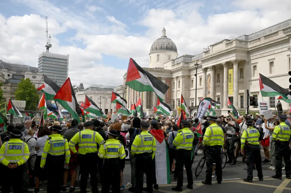 Velika Britanija proglašava Palestine Action terorističkom organizacijom