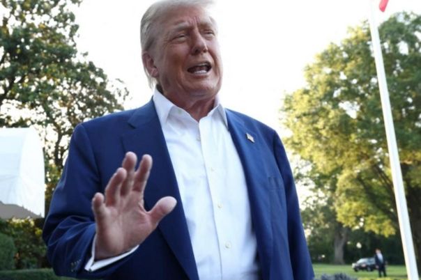 Snimka žestoke reakcije Trumpa: Ne znaju šta j****o rade (VIDEO)