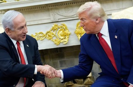 NETANYAHU TELEFONOM ZVAO TRUMPA: Evo šta mu je rekao