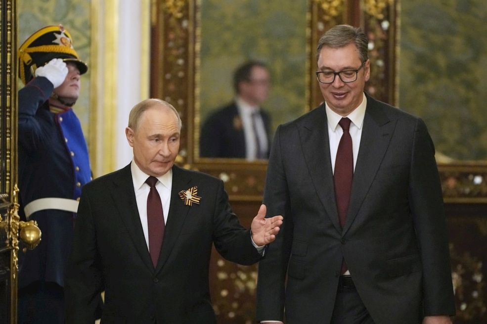 Putin je razgovarao s Vučićem o srpskom oružju u Ukrajini