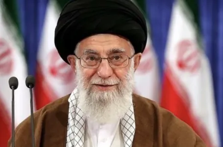 Ajatolah Hamnei poručio Americi: "Nikada se nećemo predati"