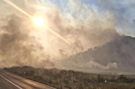 Alarmantno u Trebinju: Izbio veliki požar, vatra prijeti i kućama