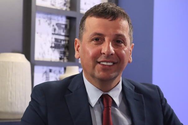 Politička drama: Parlament traži hitno imenovanje Vukanovića za ministra