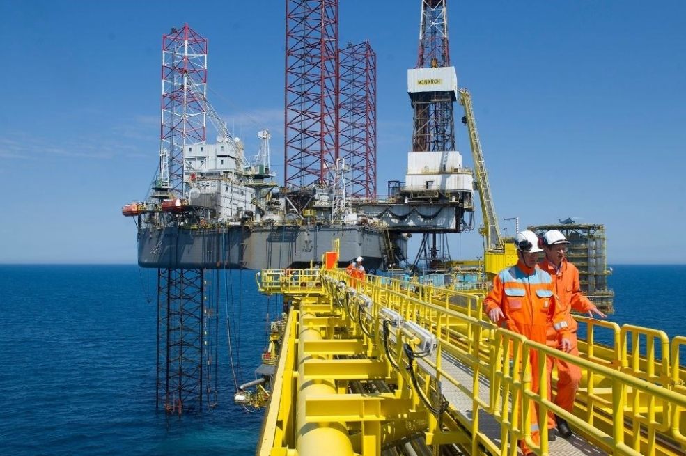 Cijene nafte blizu 67 dolara, ulagači čekaju OPEC+