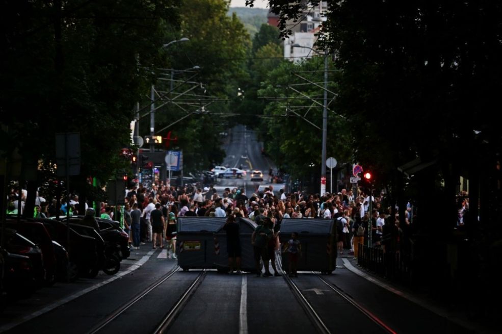 Policija privela 79 prosvjednika u Srbiji, među njima i sveučilišnu profesoricu