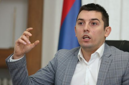 Srbi na Jahorini napali Dodikovog Bošnjaka jer je naručivao četničke pjesme!?