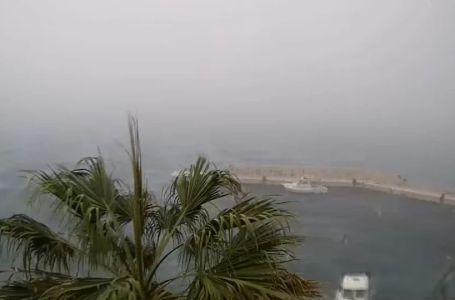 Pogledajte dolazak oluje u Split, temperatura pala za gotovo 10 stepeni