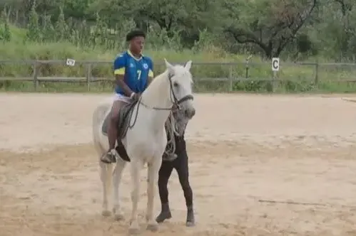 "Speeda" oduševili konji na Sedreniku: Na kraju ih i jahao