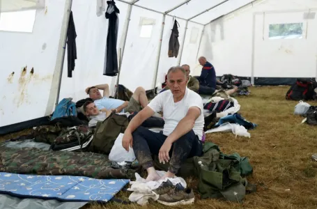 Učesnici Marša mira stigli u kamp Mravinjce, sutra ih čeka posljednja etapa