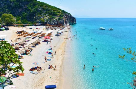 Tirkizno more i plaža, a sve je nevjerovatno jeftino: "Zaboravite Hrvatsku, ovdje je kafa 1,40 KM"