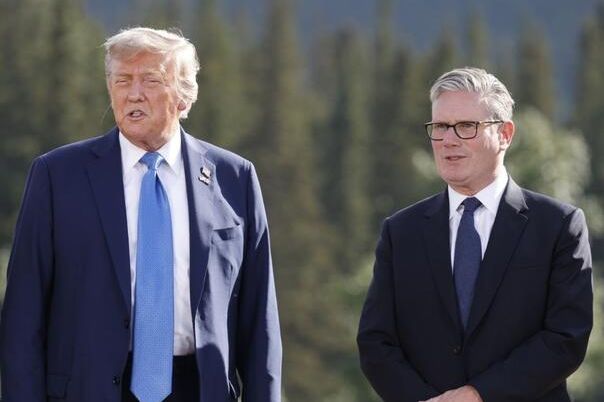 Sastaju se Starmer i Trump, britanski premijer prihvatio poziv