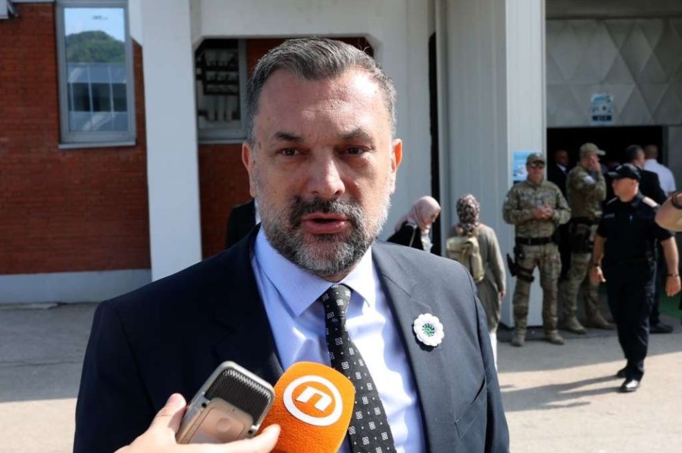 Konaković: Ovo je dan u kojem moramo s tugom, bolom i pijetetom da se sjećamo svih žrtava