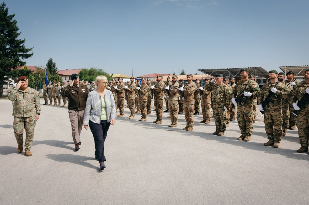 Predsjednica Slovenije i vojvotkinja od Edinburga posjetile bazu EUFOR-a u Sarajevu