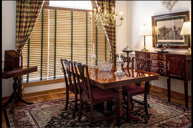 Ovaj ukras mnogi drže na stolu, a ne znaju da donosi nesreću i krade novac iz kuće: Odmah provjerite