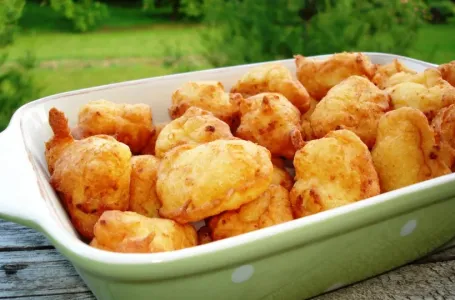 Zlatni i mekani: Ovaj recept za uštipke svima treba, neće biti ni masni ni žilavi