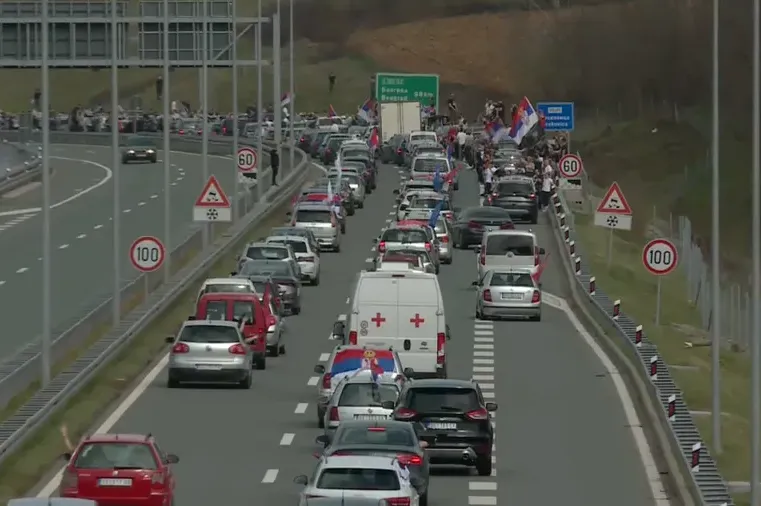 AMSS: Kraća zadržavanja automobila na Preševu, kamioni čekaju do sedam sati