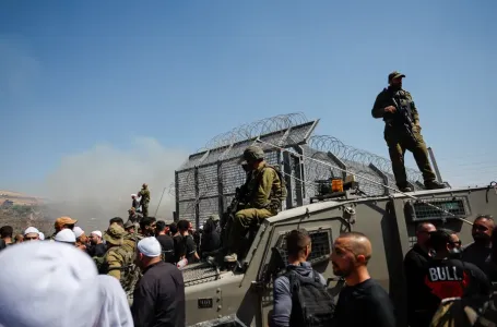 Snage sirijske vlade povukle se iz Suwayde, Druzima prepuštena kontrola sigurnosti