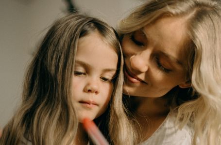 Tri osobine koje nasljeđujemo samo od majke: Očevi geni tu nemaju nikakav utjecaj