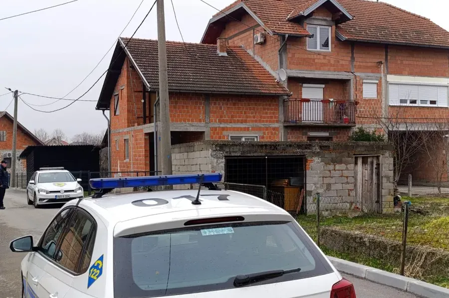 Spašena iz kuće strave u Brčkom, pa ostavljena: Djevojčica žrtva i porodice i sistema