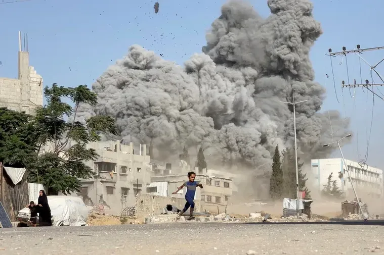 Više od 40 Palestinaca ubijeno u izraelskim napadima širom Gaze