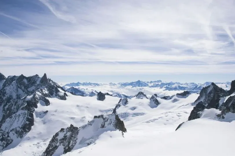 Nestali alpinisti pronađeni mrtvi: Pali s opasnog grebena ispod vrha Mont Blanca