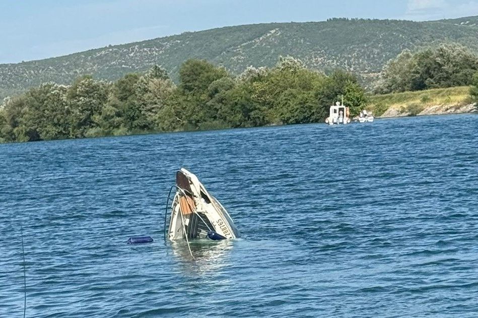 Jedan muškarac pronađen mrtav u Neretvi, za drugim se i dalje traga