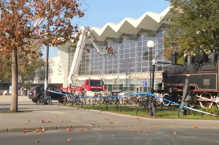 Izabrana firma za provjeru stabilnosti željezničke stanice u Novom Sadu