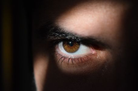 Pametni, ali opasni: 4 horoskopska znaka koje morate pažljivo čuvati!