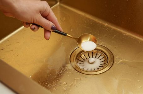 Zaboravite na sirće i sodu bikarbonu: Ovo je najbolje prirodno rješenje za odčepljivanje odvoda