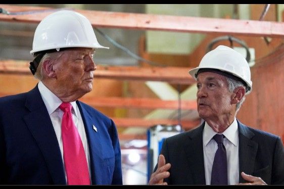 Neugodna scena u sjedištu Federalnih rezervi: Tramp pred kamerama prekorio šefa centralne banke