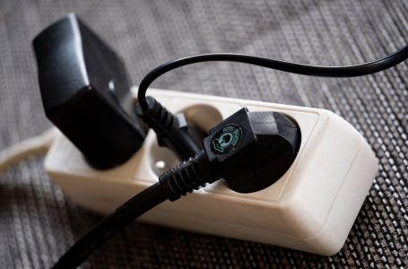 Uštedite do 15% na računu za struju – jednostavni trikovi koje svi zanemaruju!