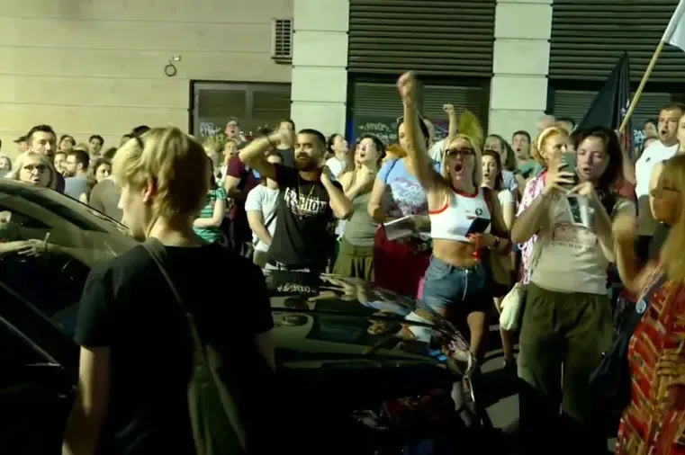 Zbor Užice: Protest ispred adresa funkcionera kao upozorenje funkcionalerima