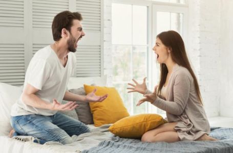 Najtoksičniji ljubavni parovi po horoskopu — kombinacije koje često vode ka sukobima